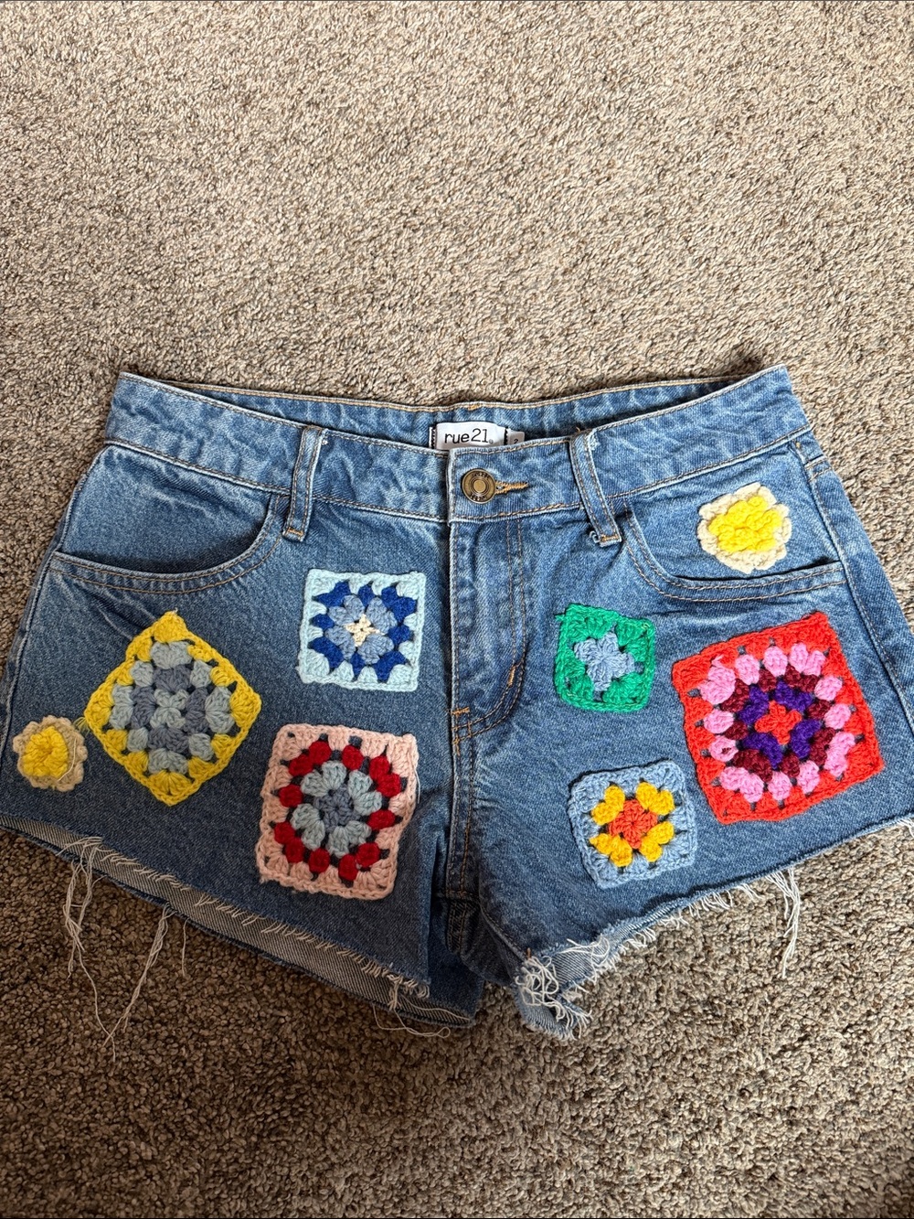 Rue21 Blue Denim Crochet Patch Jean Shorts - Multicolor